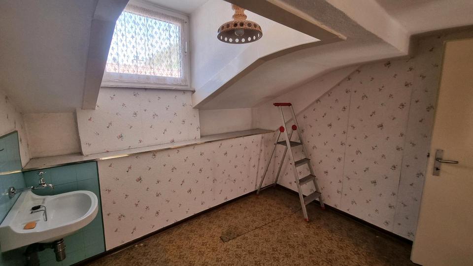 Reihenhaus Lambrecht (Pfalz) - 4.5 Zimmer, 100 m&sup2;, 80.000&euro; | Angebot:26640928