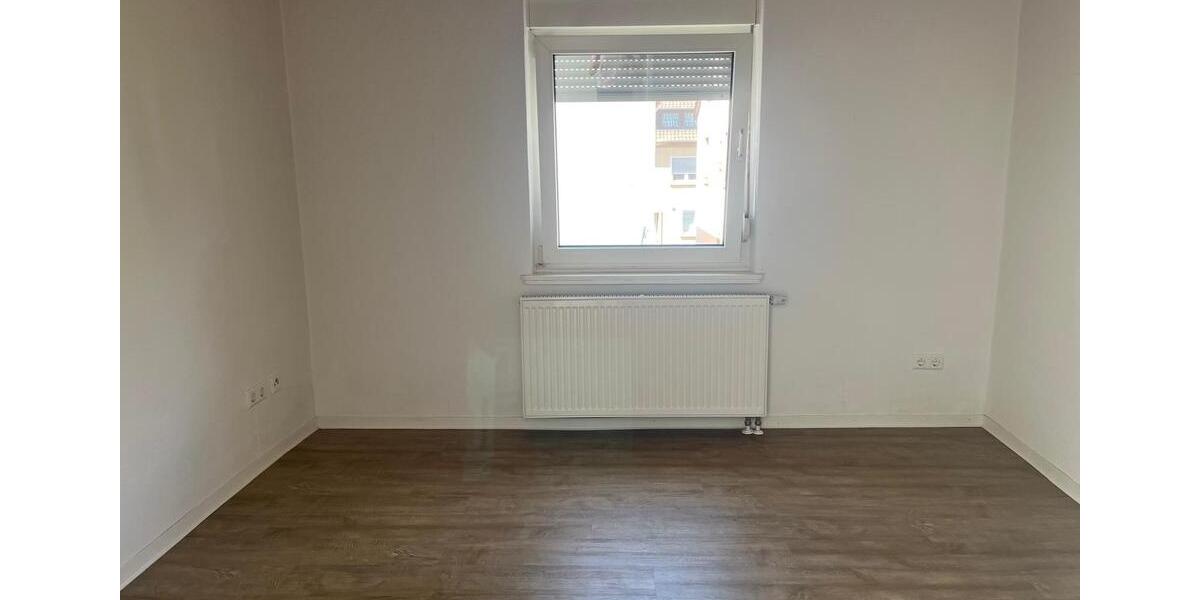 Etagenwohnung Kaiserslautern Betzenberg - 3 Zimmer, 90 m&sup2;, 1.230&euro; | Angebot:25420814