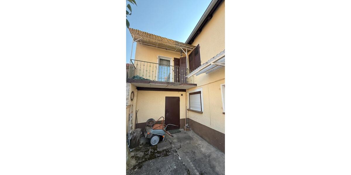 Einfamilienhaus Neustadt an der Weinstraße Diedesfeld - 4 Zimmer, 98 m&sup2;, 180.000&euro; | Angebot:27267798