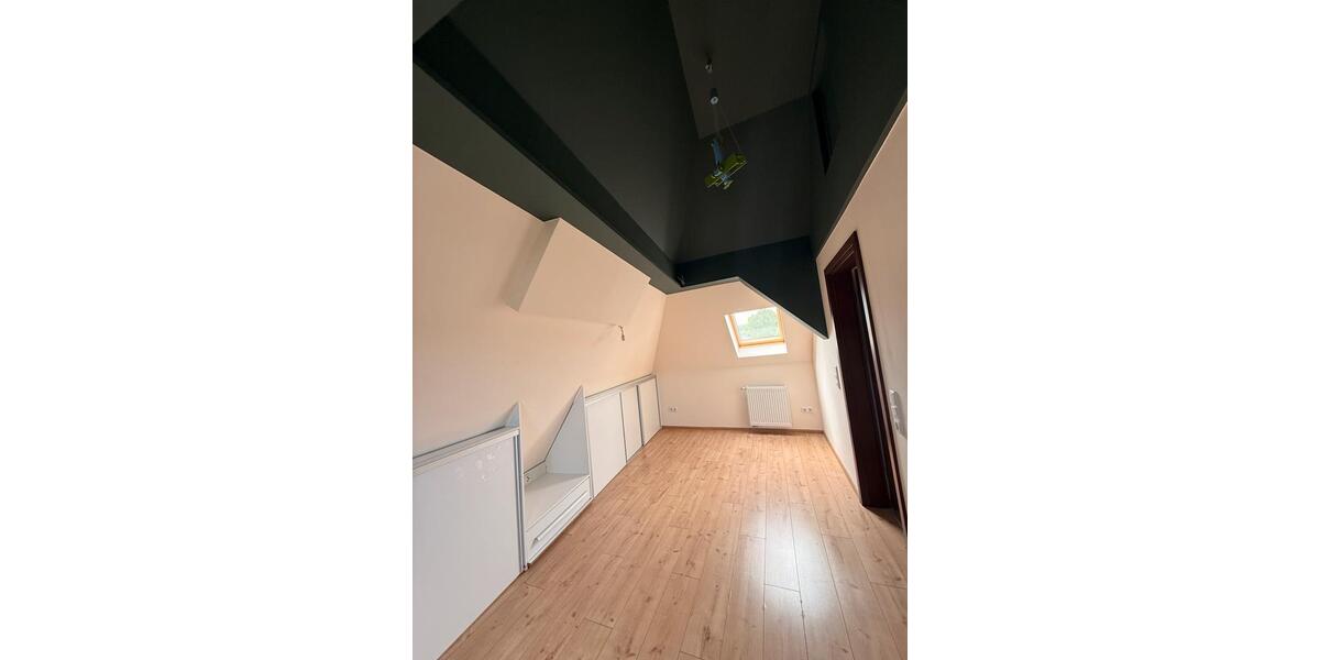 Einfamilienhaus Meisenheim - 4 Zimmer, 100 m&sup2;, 800&euro; | Angebot:26701832