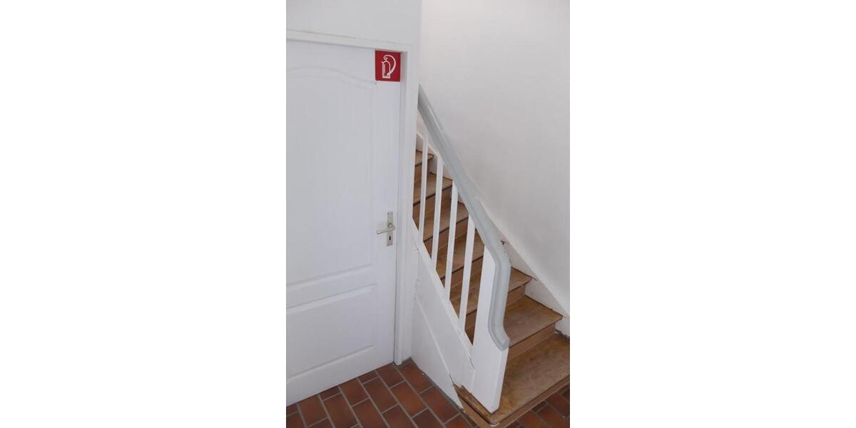 Schöne Maisonettewohnung = Haus im Haus gewerblich geeignet als Mitarbeiter-Unterkunft 7 zimmer