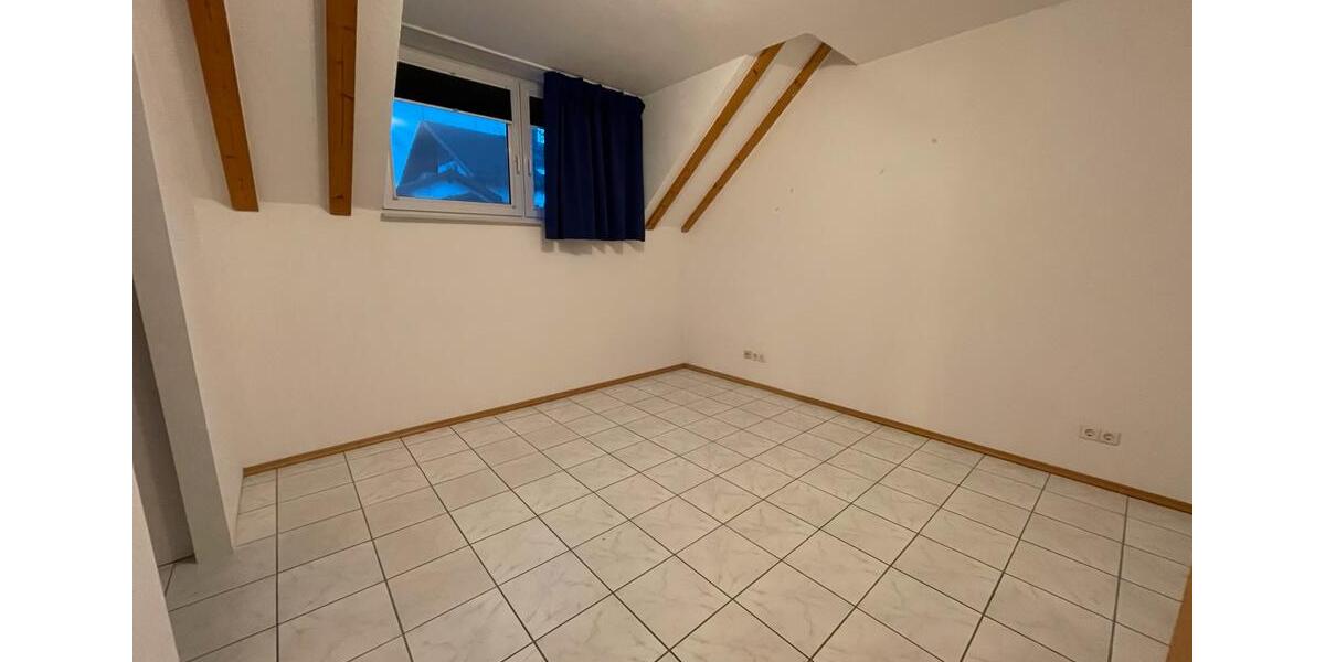 Reihenhaus Trippstadt - 5 Zimmer, 160 m&sup2;, 1.440&euro; | Angebot:26195235