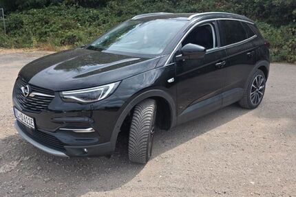 Opel Grandland (X) 55.300 km 21.300 &euro; Hauptstuhl 66851