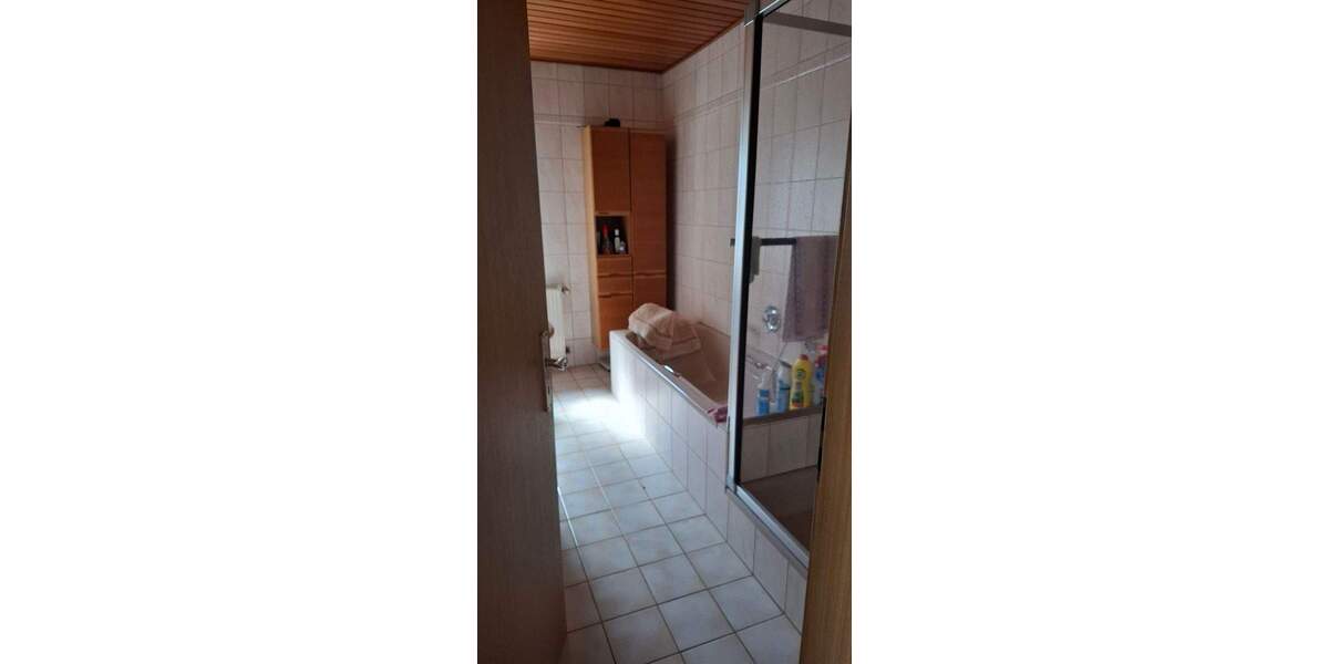 Mehrfamilienhaus, Wohnhaus Kaiserslautern Innenstadt - 6 Zimmer, 215.000&euro; | Angebot:26028129