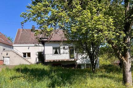 Mehrfamilienhaus - Großer Garten, herrlicher Fernblick