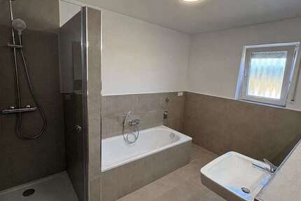 Wohnung Mackenbach - 5 Zimmer, 124 m&sup2;, 279.000&euro; | Angebot:27305203
