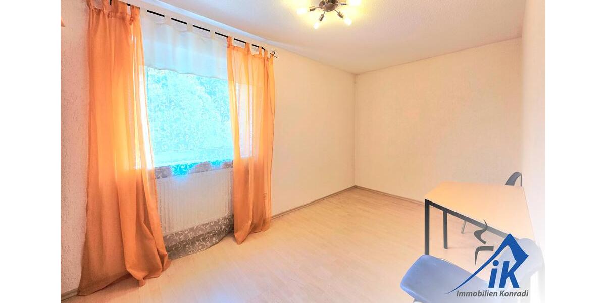Etagenwohnung Landstuhl - 4 Zimmer, 122 m&sup2;, 1.300&euro; | Angebot:26663862