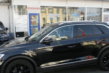 VW T-Roc 29.800 km 22.898 &euro; Kaiserslautern 67655