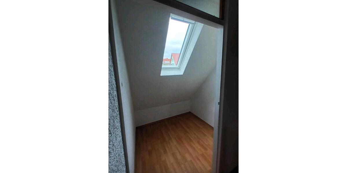 Einfamilienhaus Steinwenden - 7 Zimmer, 160 m&sup2;, 210.000&euro; | Angebot:26640063
