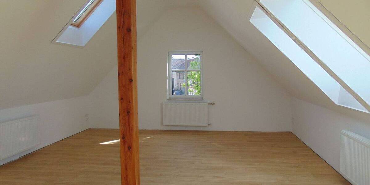 Etagenwohnung Wattenheim - 2 Zimmer, 89 m&sup2;, 950&euro; | Angebot:26306778