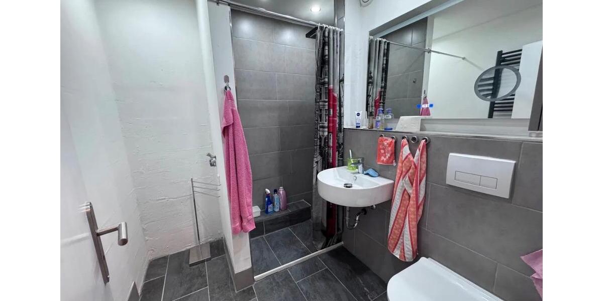Etagenwohnung Kaiserslautern Bahnheim - 2 Zimmer, 62 m&sup2;, 630&euro; | Angebot:26594464