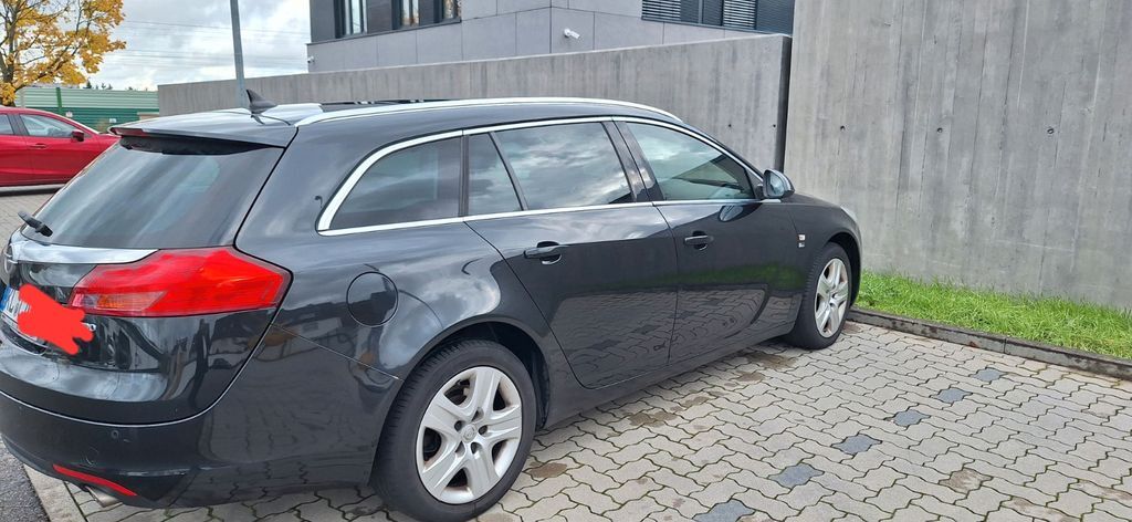 Opel Insignia 201.114 km 7.700 € Landstuhl 66849