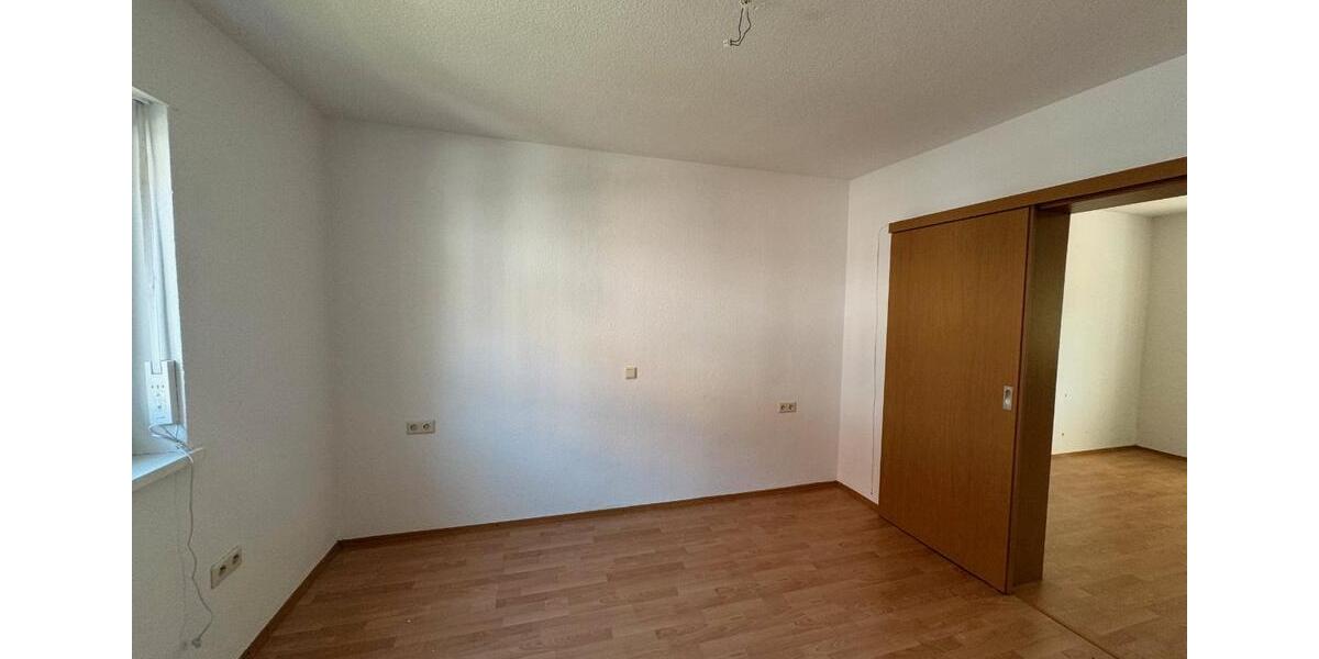 Etagenwohnung Kaiserslautern Engelshof - 2 Zimmer, 60 m&sup2;, 600&euro; | Angebot:26696685