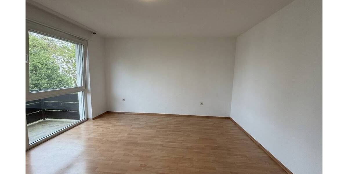 Etagenwohnung Kaiserslautern Innenstadt - 3 Zimmer, 92 m&sup2;, 690&euro; | Angebot:26686081