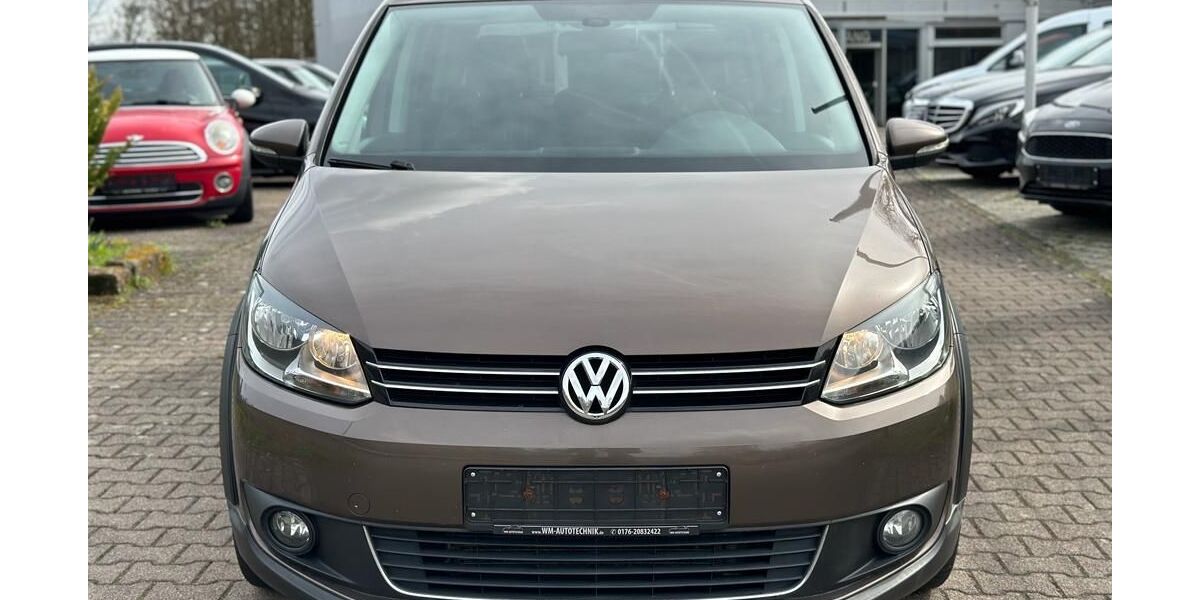VW Touran 205.000 km 7.999 &euro; Winnweiler 67722