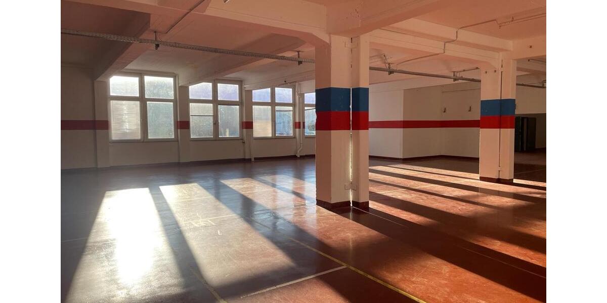 Gewerbeobjekt Pirmasens - 1.600&euro; | Angebot:25905717