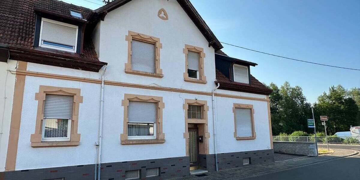 Mehrfamilienhaus, Wohnhaus Reipoltskirchen - 1 Zimmer, 198 m&sup2;, 129.000&euro; | Angebot:25683684