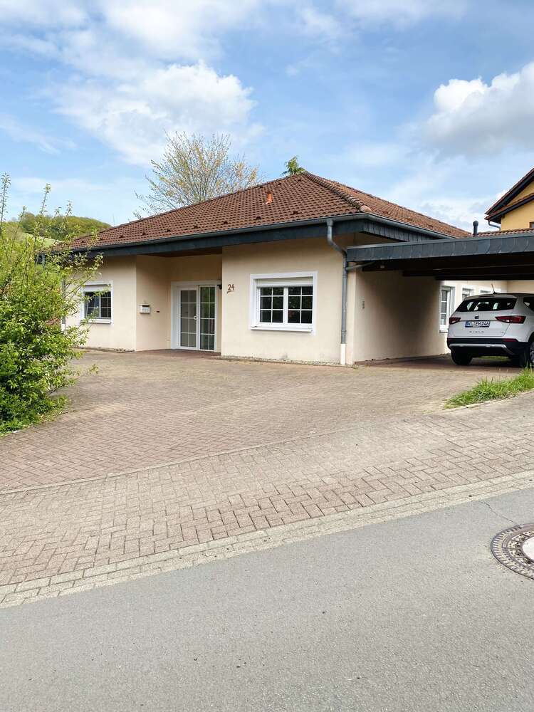 Haus zum Kaufen in Oberstaufenbach 385.000 € 173 m²