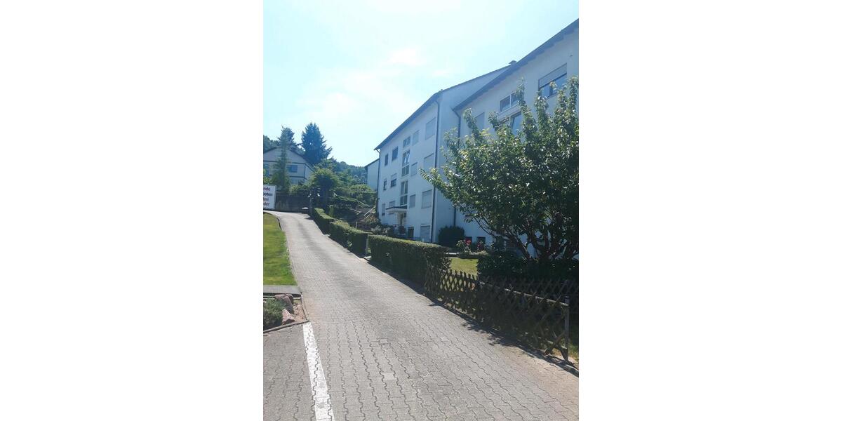 Gemütliche 2ZKB im Grünen mit Balkon, EBK und Stellplatz 2 zimmer