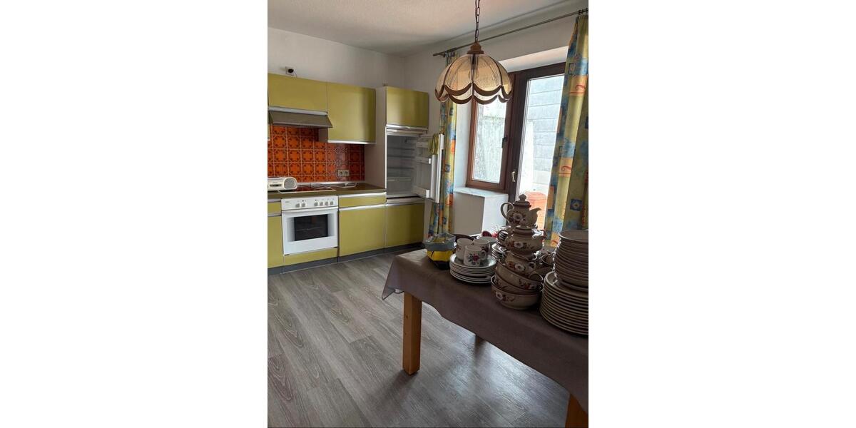 Etagenwohnung Bechhofen - 1 Zimmer, 71 m&sup2;, 650&euro; | Angebot:26350356