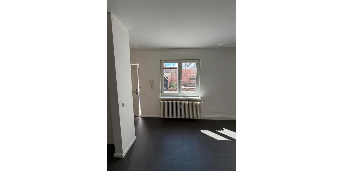 Erdgeschoßwohnung Kaiserslautern Betzenberg - 1.5 Zimmer, 45 m&sup2;, 400&euro; | Angebot:26234495