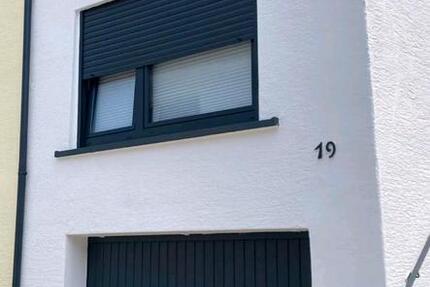 Haus Kaiserslautern Einsiedlerhof - 3 Zimmer, 75 m&sup2;, 160.000&euro; | Angebot:26183928