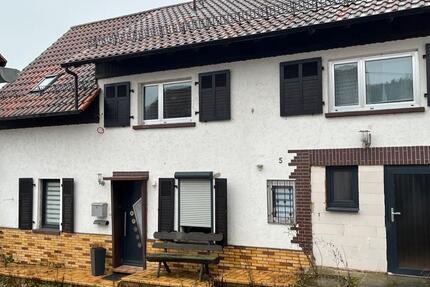 Haus Rammelsbach - 5 Zimmer, 156 m&sup2;, 1.000&euro; | Angebot:25949527