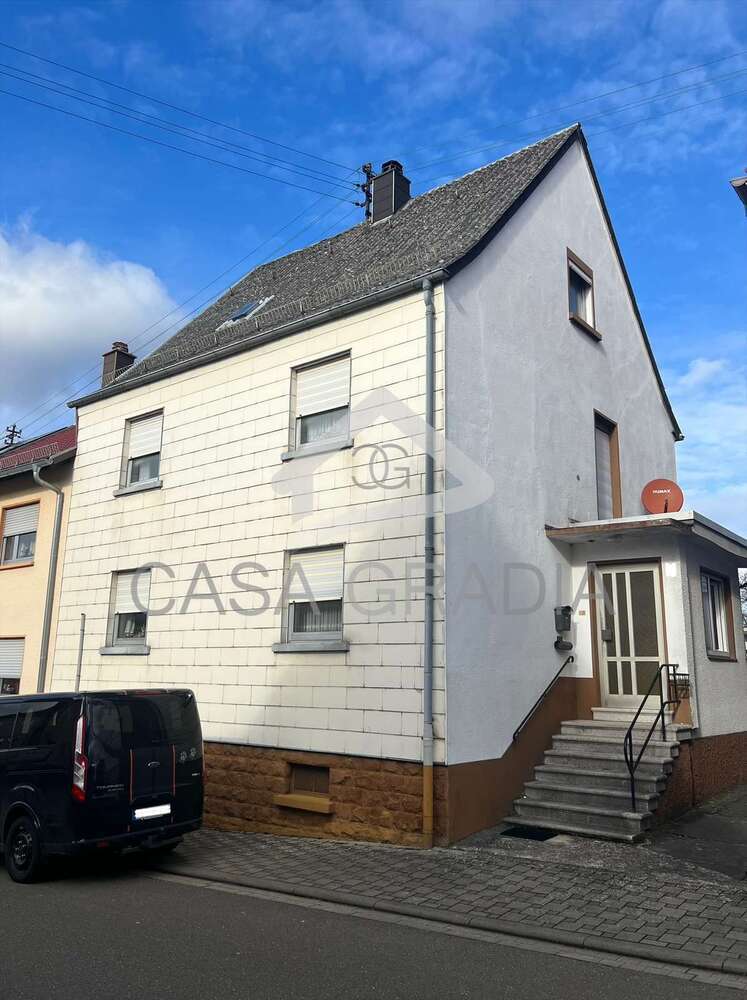 Haus zum Kaufen in Pirmasens-Fehrbach 165.000 € 128 m²
