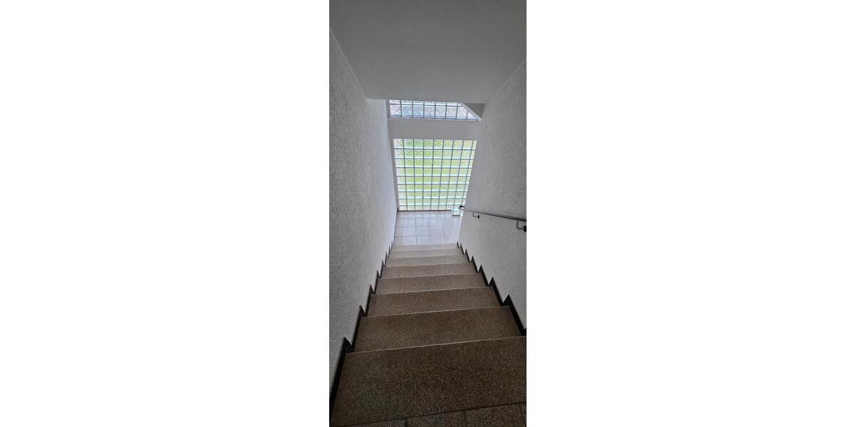 Etagenwohnung Kaiserslautern Bahnheim - 3.5 Zimmer, 93 m&sup2;, 189.000&euro; | Angebot:26992904