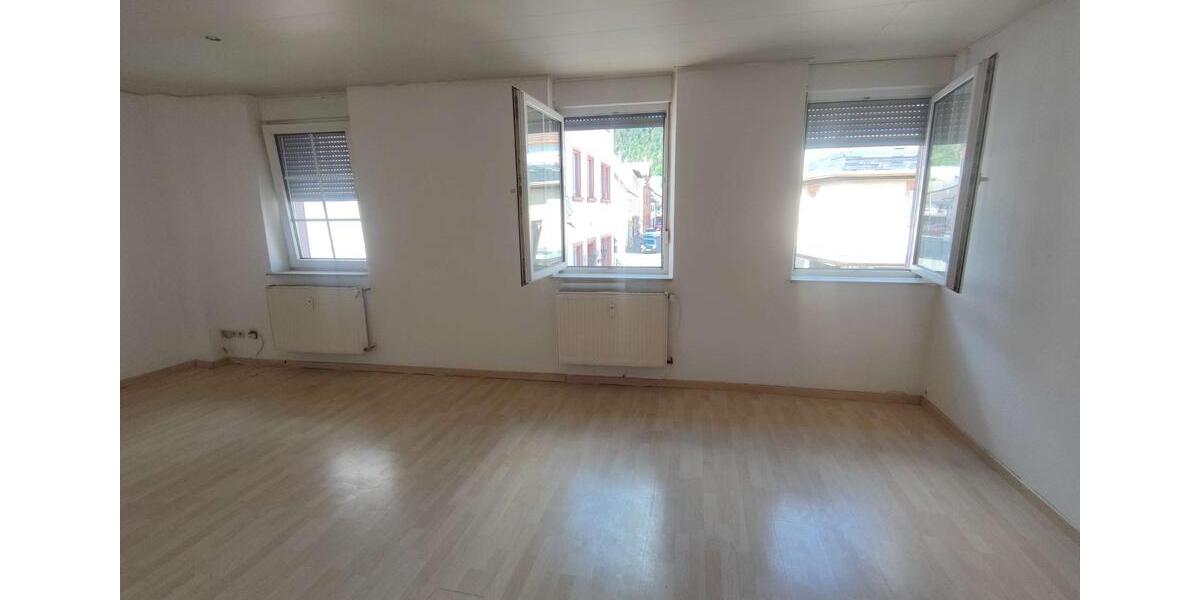 Etagenwohnung Münchweiler an der Rodalb Riegelbrunnerhof - 3 Zimmer, 90 m&sup2;, 600&euro; | Angebot:25253771
