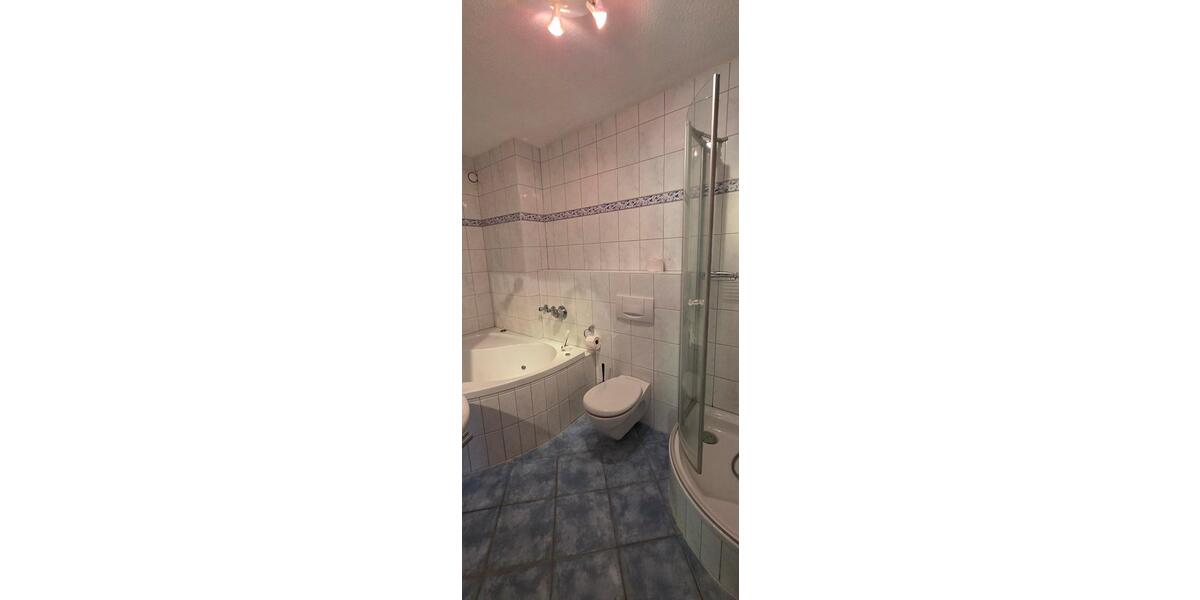 Etagenwohnung Kaiserslautern Bahnheim - 3.5 Zimmer, 93 m&sup2;, 189.000&euro; | Angebot:26992904