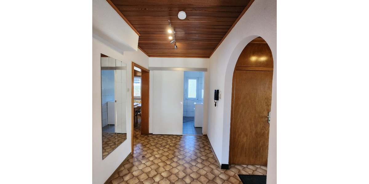 Einziehen & Wohlfühlen – Gepflegtes freistehendes 60er-Jahre-EFH mit Gartenparadies - Einfamilienhaus Thaleischweiler-Fröschen Fröschen | Angebot:25342461