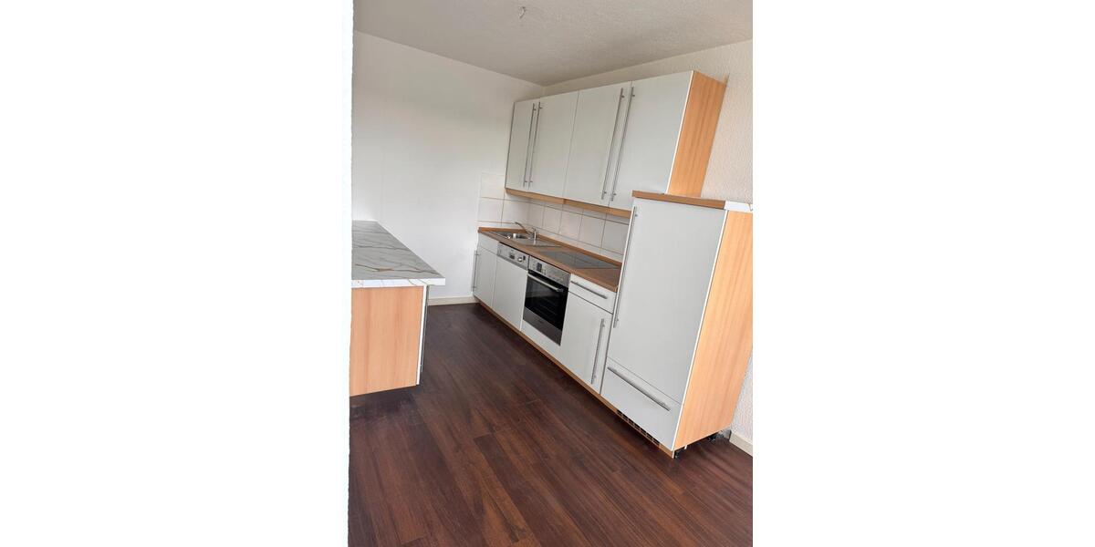 Etagenwohnung Kaiserslautern Betzenberg - 3 Zimmer, 100 m&sup2;, 1.100&euro; | Angebot:26042575