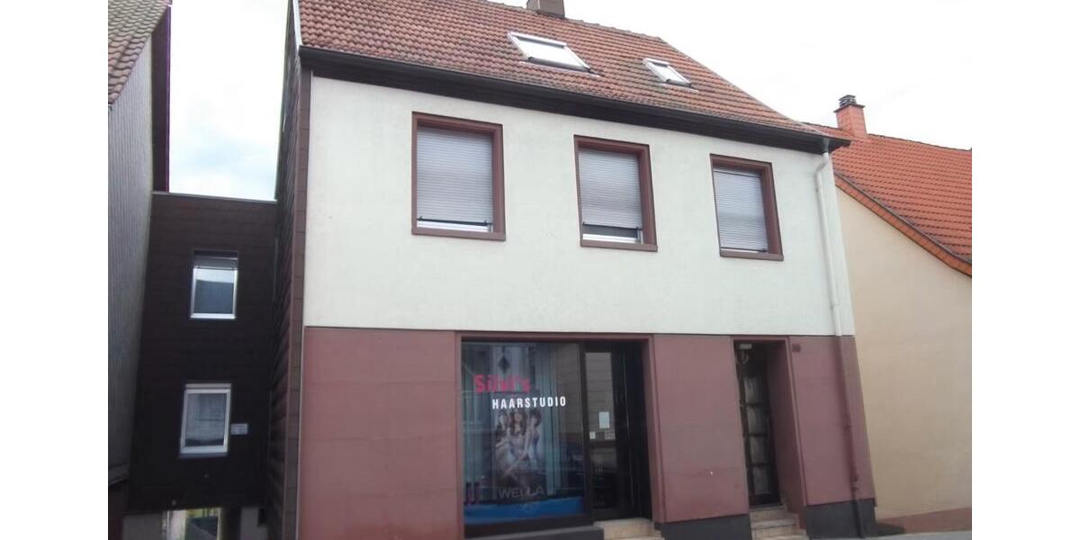 Einfamilienhaus Kaiserslautern Betzenberg - 8 Zimmer, 194 m&sup2;, 289.000&euro; | Angebot:26213834