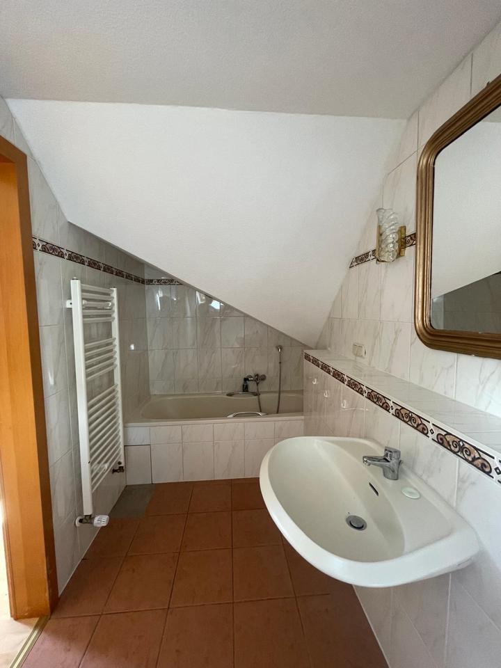 Alleinstehendes Haus zu vermieten – 172 m², Homburg,Schwarzenbach