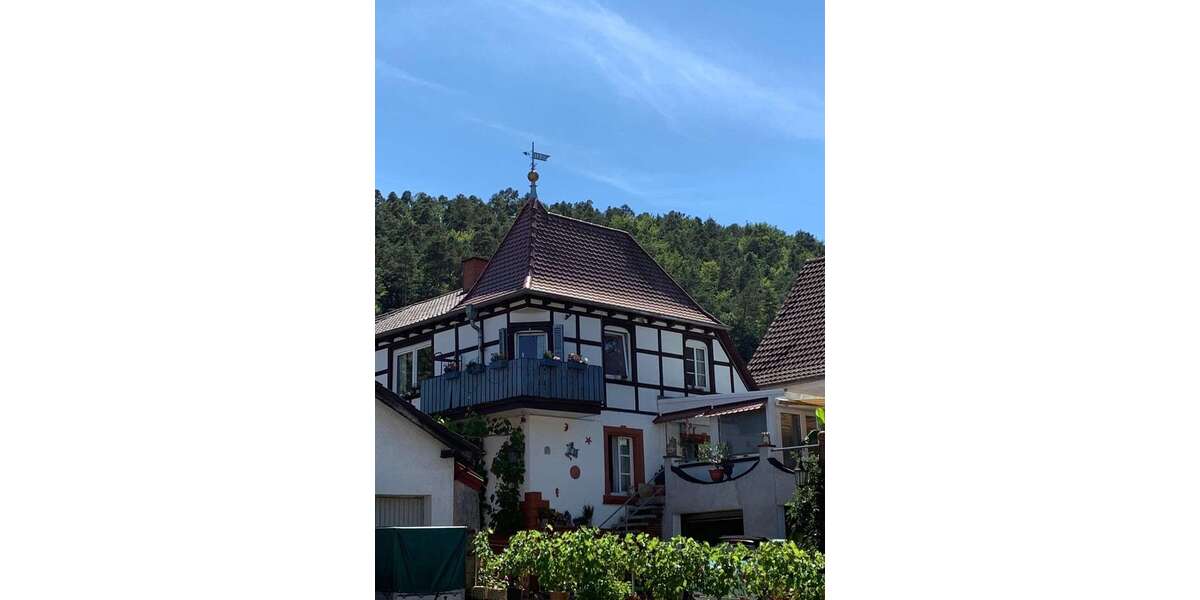 Etagenwohnung Hauenstein - 6 Zimmer, 128 m&sup2;, 195.000&euro; | Angebot:26916020
