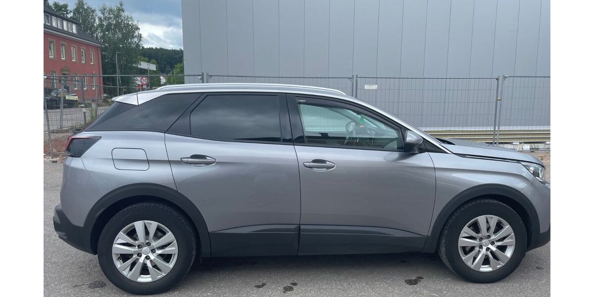 Peugeot 3008 102.000 km 14.499 € Kaiserslautern 67661
