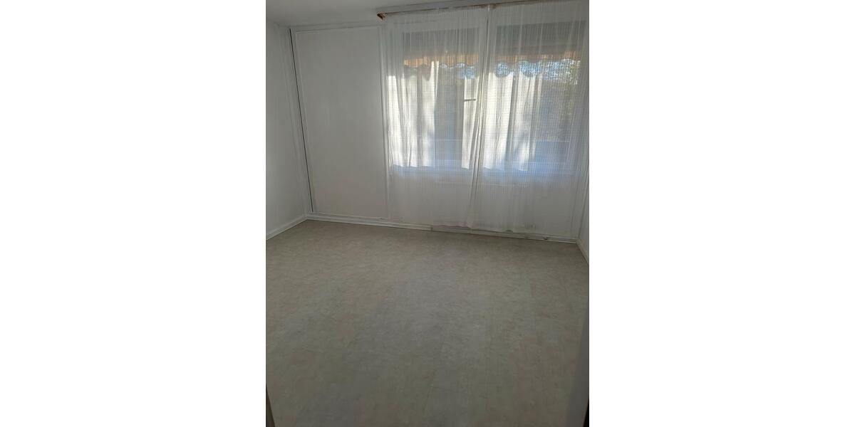 Etagenwohnung Kaiserslautern Betzenberg - 3.5 Zimmer, 90 m&sup2;, 1.100&euro; | Angebot:26322643
