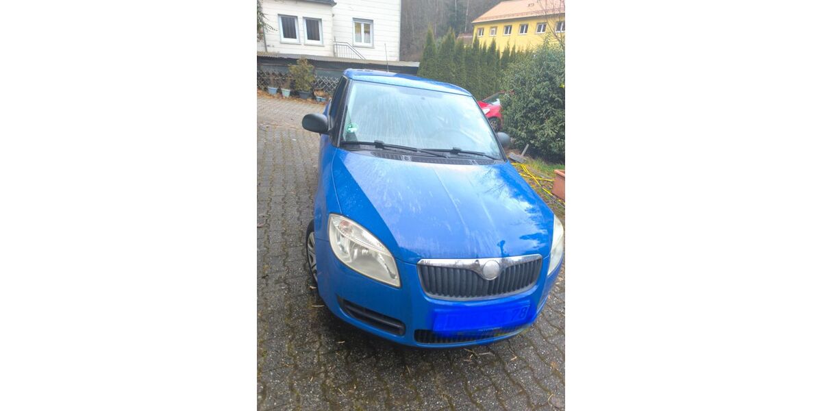 Skoda Fabia 98.000 km 2.229 &euro; Elmstein 67471