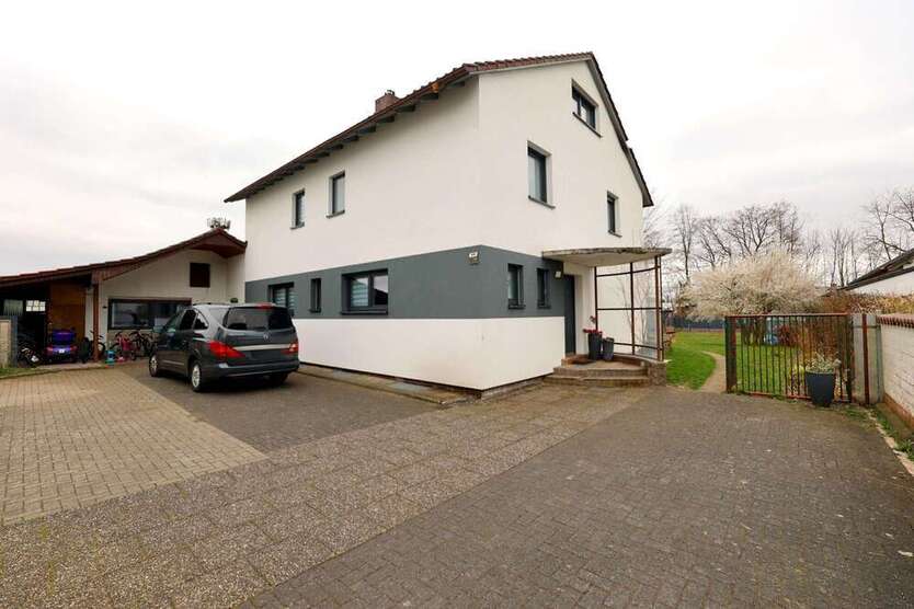 Haus zum Kaufen in Schönenberg-Kübelberg 380.000 € 226 m²