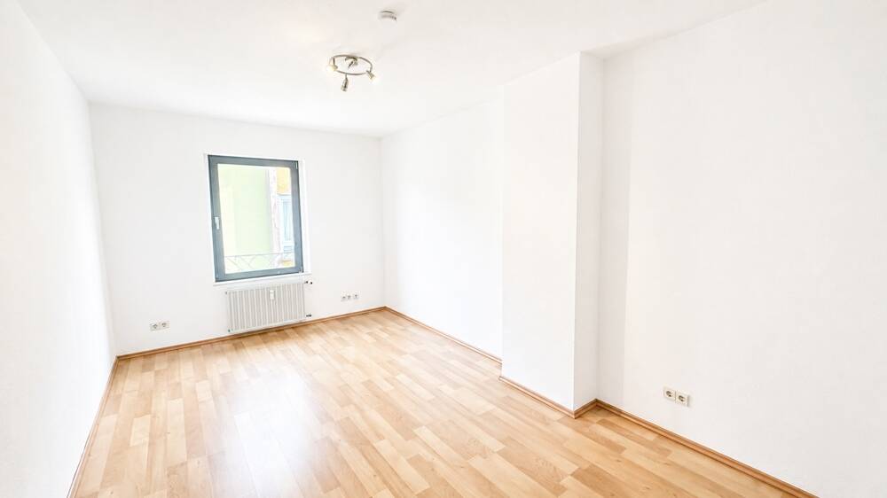 Etagenwohnung Kaiserslautern Innenstadt - 4 Zimmer, 128 m&sup2;, 1.600&euro; | Angebot:26358508
