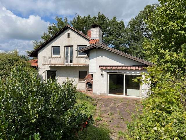 Haus zum Kaufen in Homburg 300.000 € 190 m²