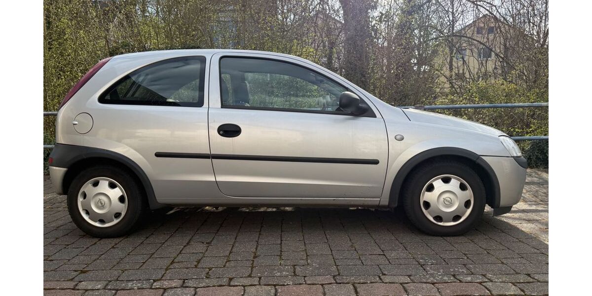 Opel Corsa 124.612 km 1.399 &euro; Meisenheim 55590