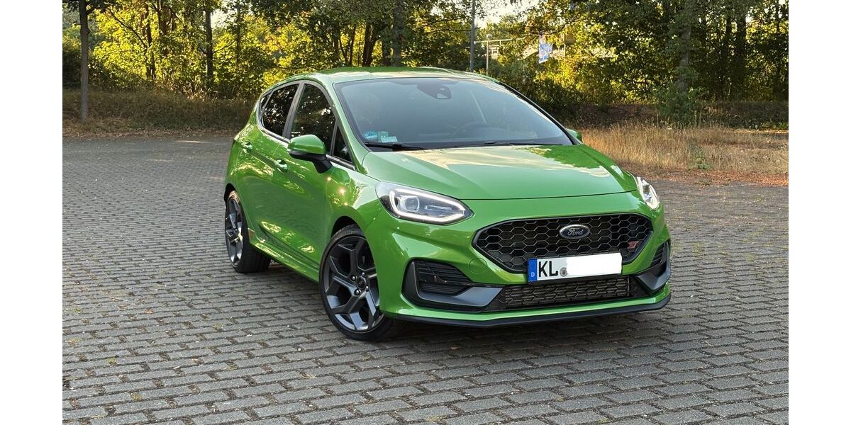 Ford Fiesta 28.300 km 22.000 &euro; Otterberg 67697