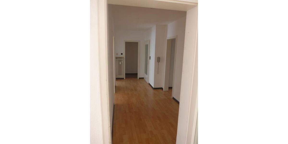 Etagenwohnung Rodalben - 3 Zimmer, 100 m&sup2;, 630&euro; | Angebot:25657424