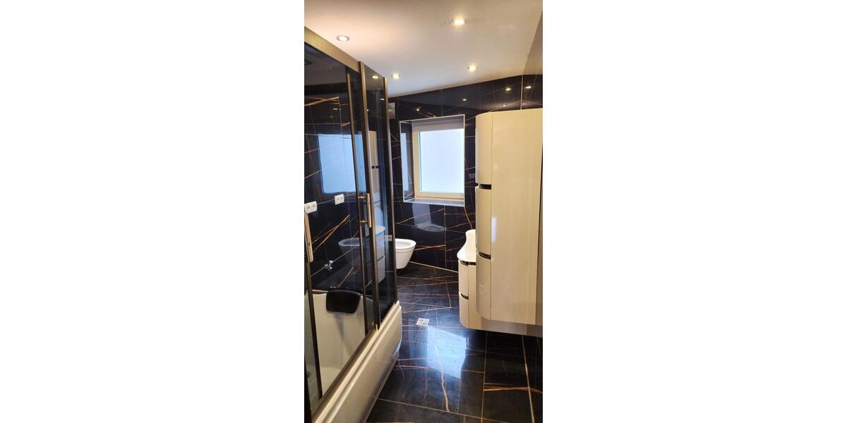 Einfamilienhaus Mehlingen - 7 Zimmer, 180 m&sup2;, 2.000&euro; | Angebot:24739345