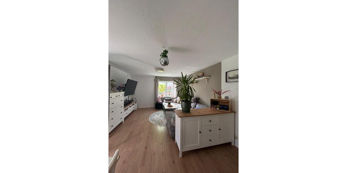 Etagenwohnung Göllheim - 2 Zimmer, 63 m&sup2;, 660&euro; | Angebot:26249171