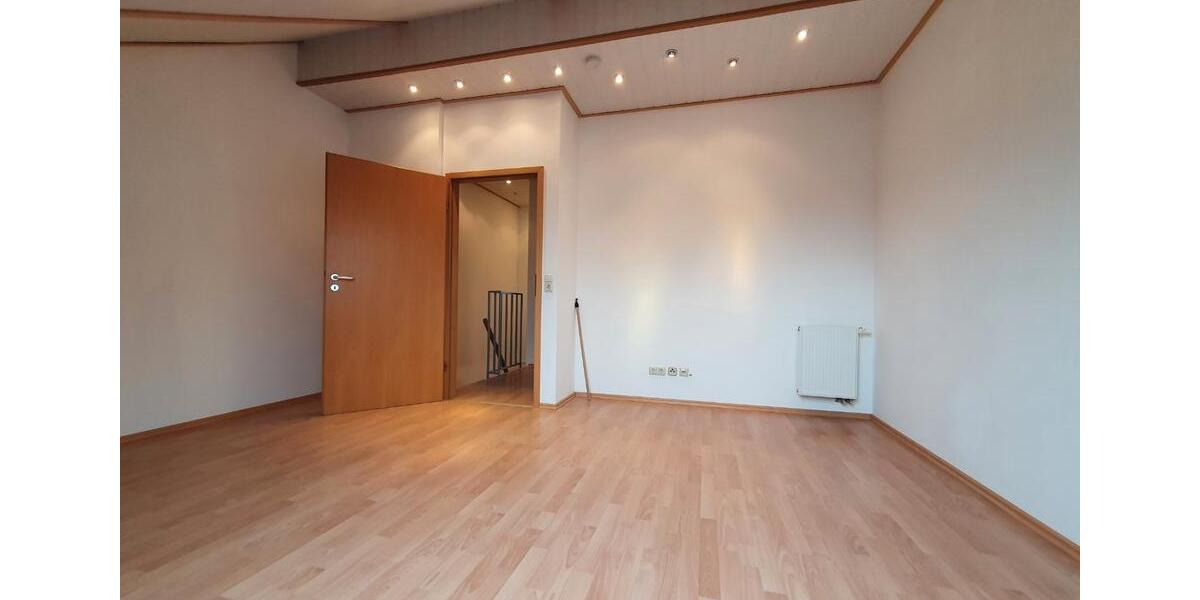 Reihenhaus Kaiserslautern Engelshof - 5 Zimmer, 141 m&sup2;, 398.000&euro; | Angebot:27094841
