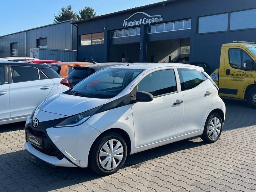 Aygo (X)