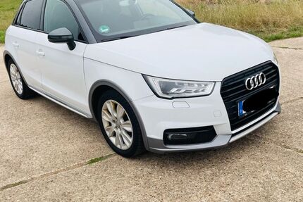 Audi A1 95.000 km 11.490 &euro; Bruchmühlbach-Miesau 66892